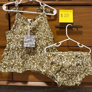 Kate Quinn cotton set. Size 2T. New with the tags